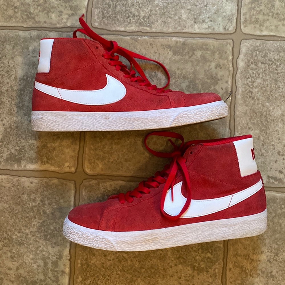 Red Nike blazers mid